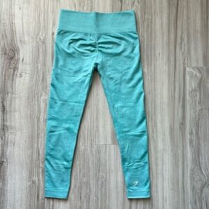Gym shark Camo Teal Leggings